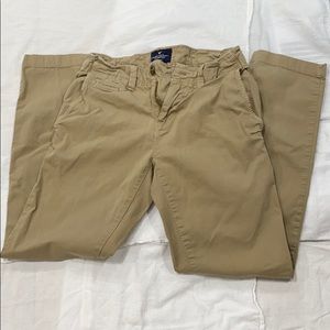 American Eagle khaki pants size 28 30